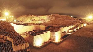 huaca-pucllana